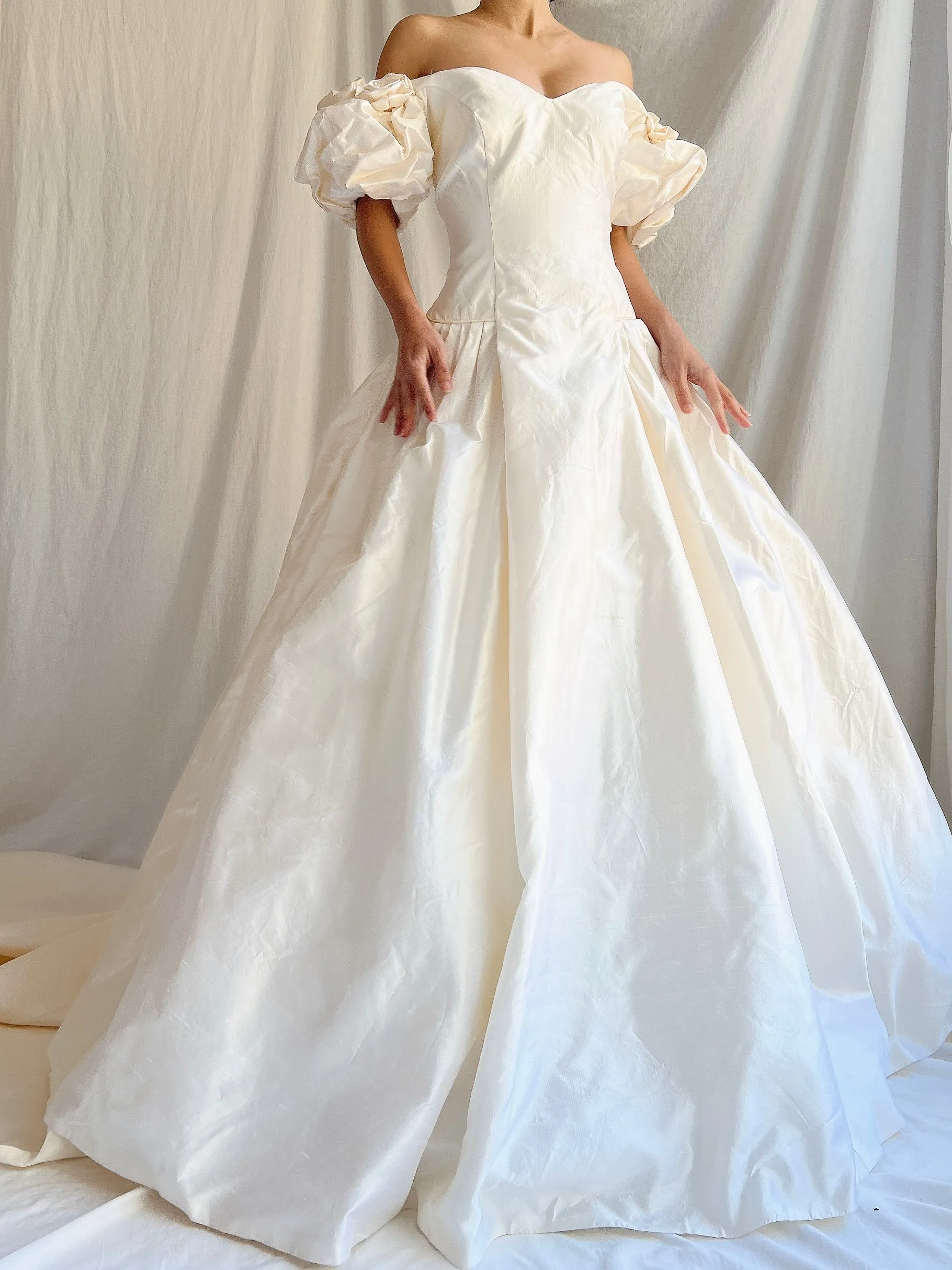 1980s Raw Silk Gown Off-the-Shoulder Gown - M/8