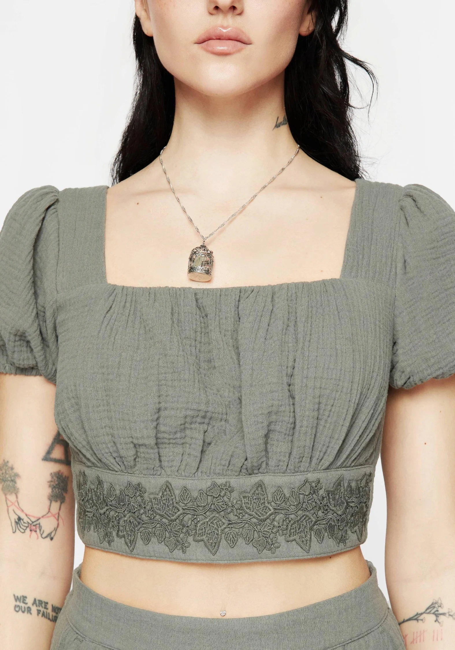 Alder Cotton Ivy Detail Crop Top