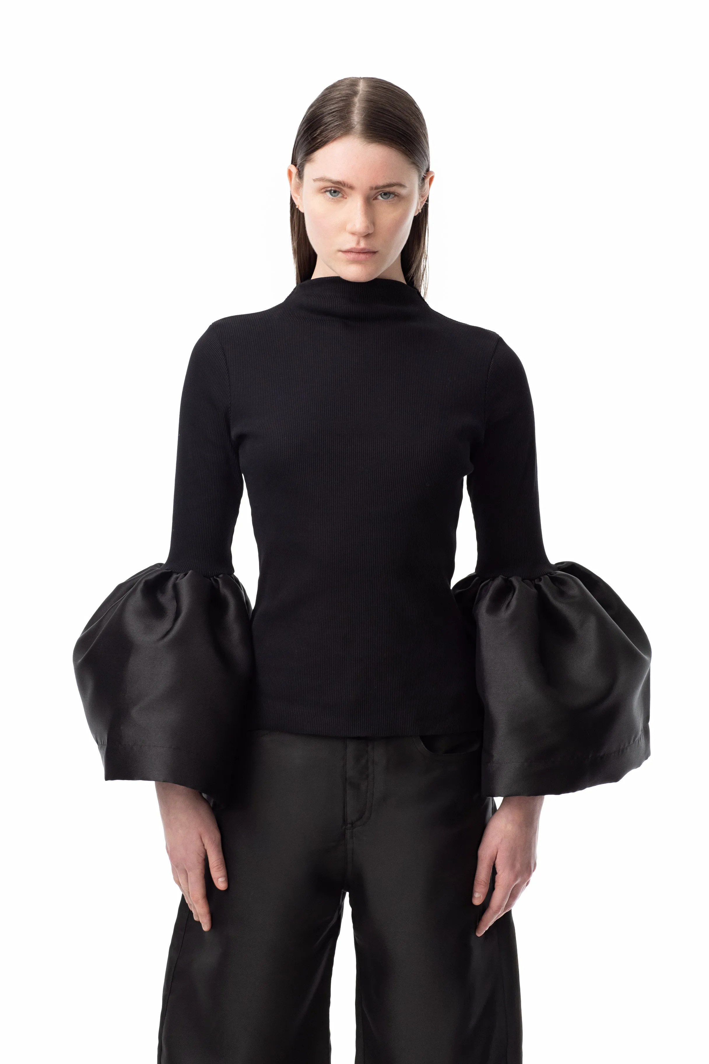 BLACK TURTLENECK PUFF SLEEVE TOP