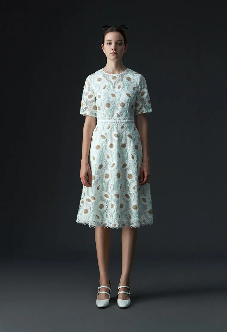 Chamomile Lace-detailing Short Sleeve Dress