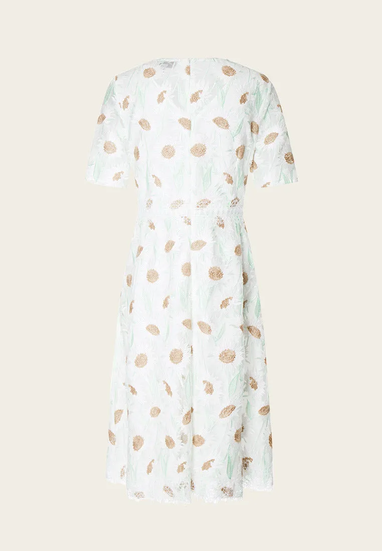 Chamomile Lace-detailing Short Sleeve Dress