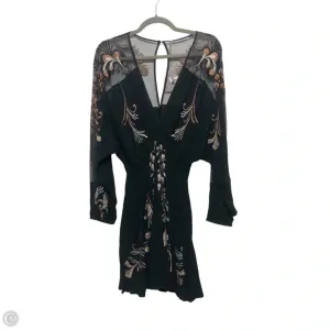 Dress Casual Short By Free People In Black & Cream, Size: Xs
