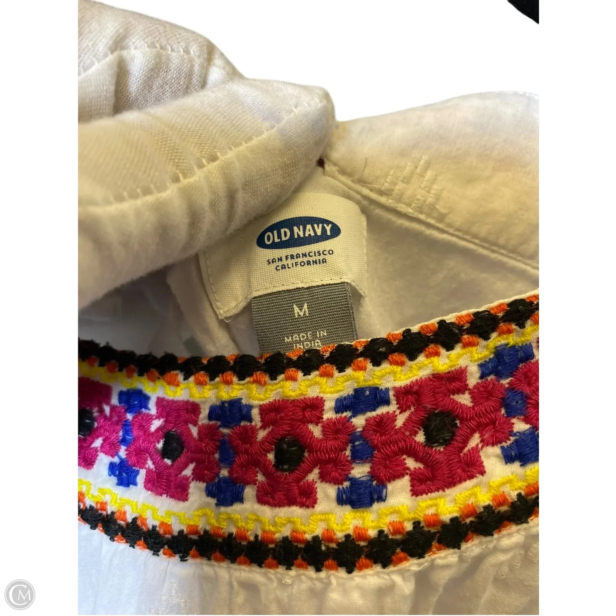 Dress Casual Short By Old Navy In White, Size: M