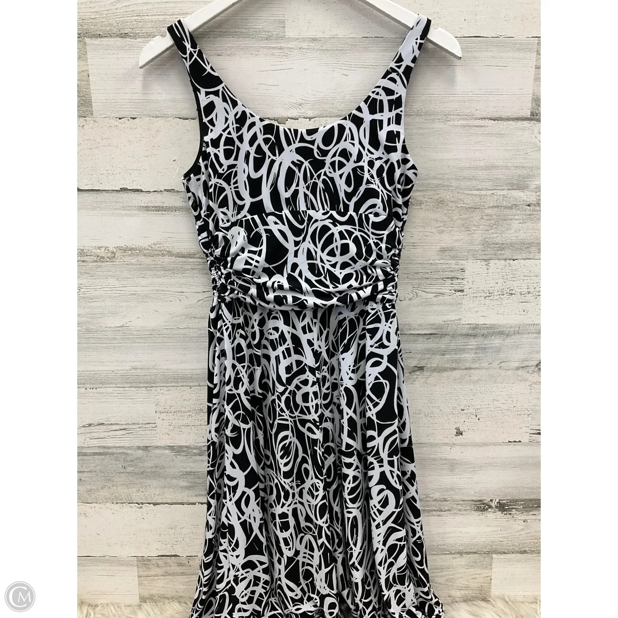 Dress Casual Short By White House Black Market In Black & White, Size: S