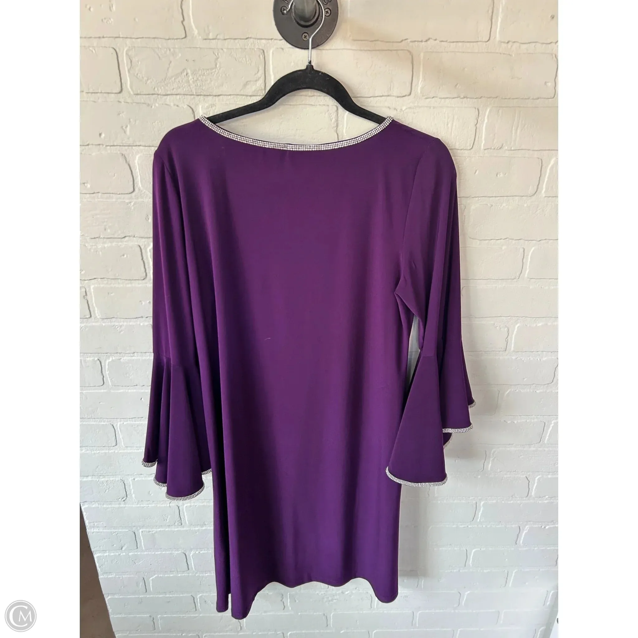 Dress Party Short By Clothes Mentor In Purple & Silver, Size: L