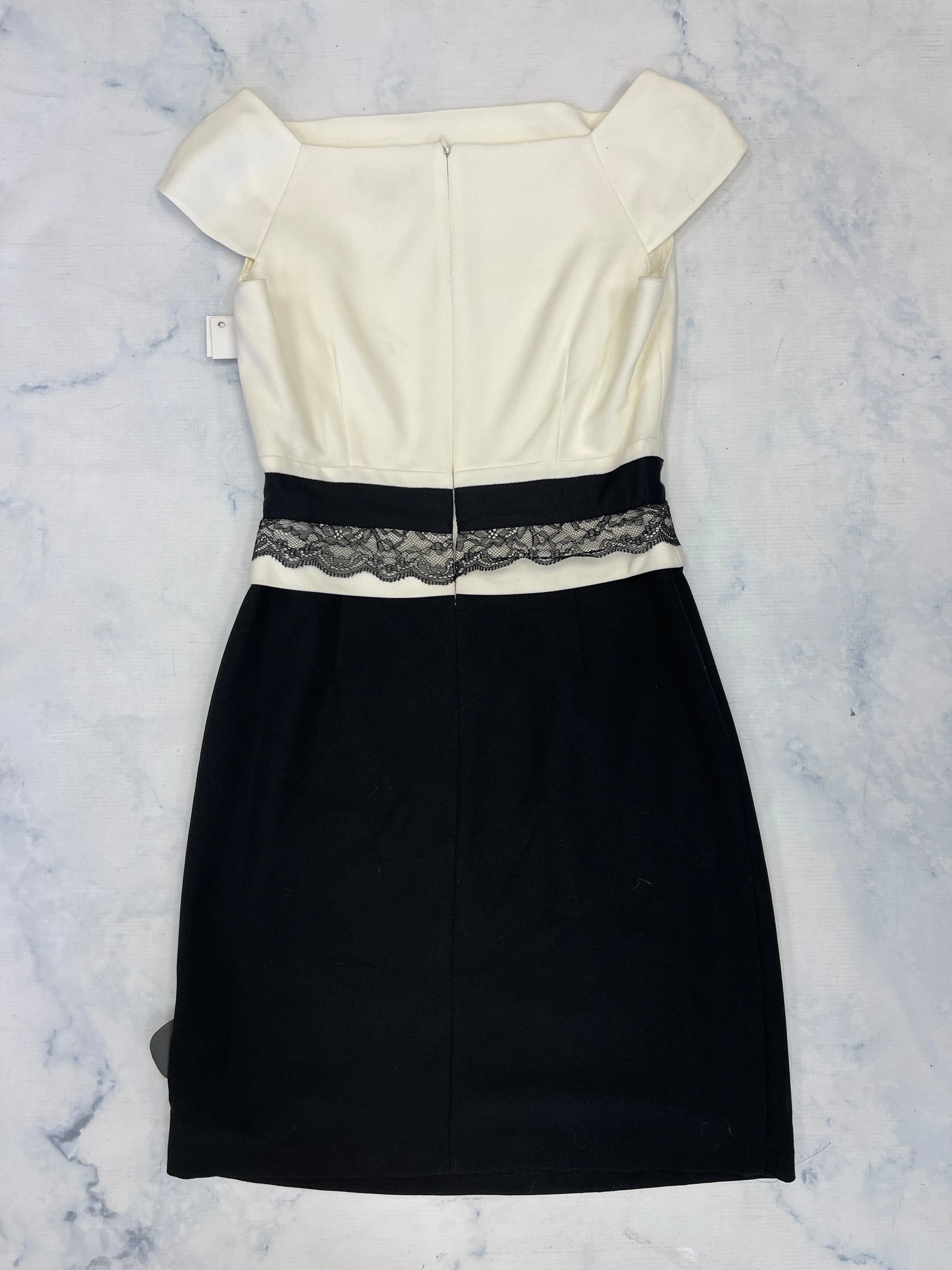 Dress Short Sleeveless By Tahari By Arthur Levine  Size: 2petite