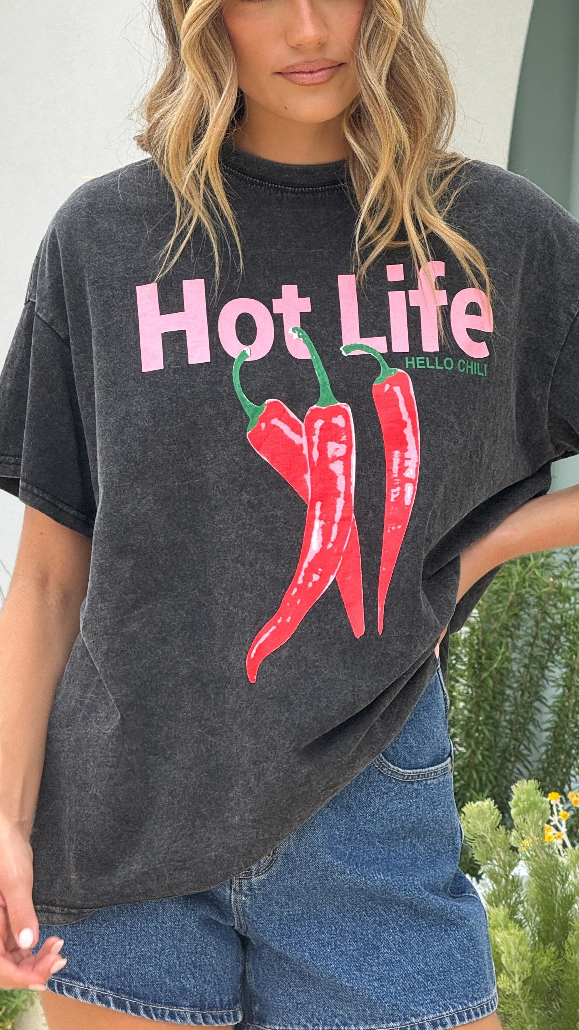 Hot Life Tee - Black Acid Wash