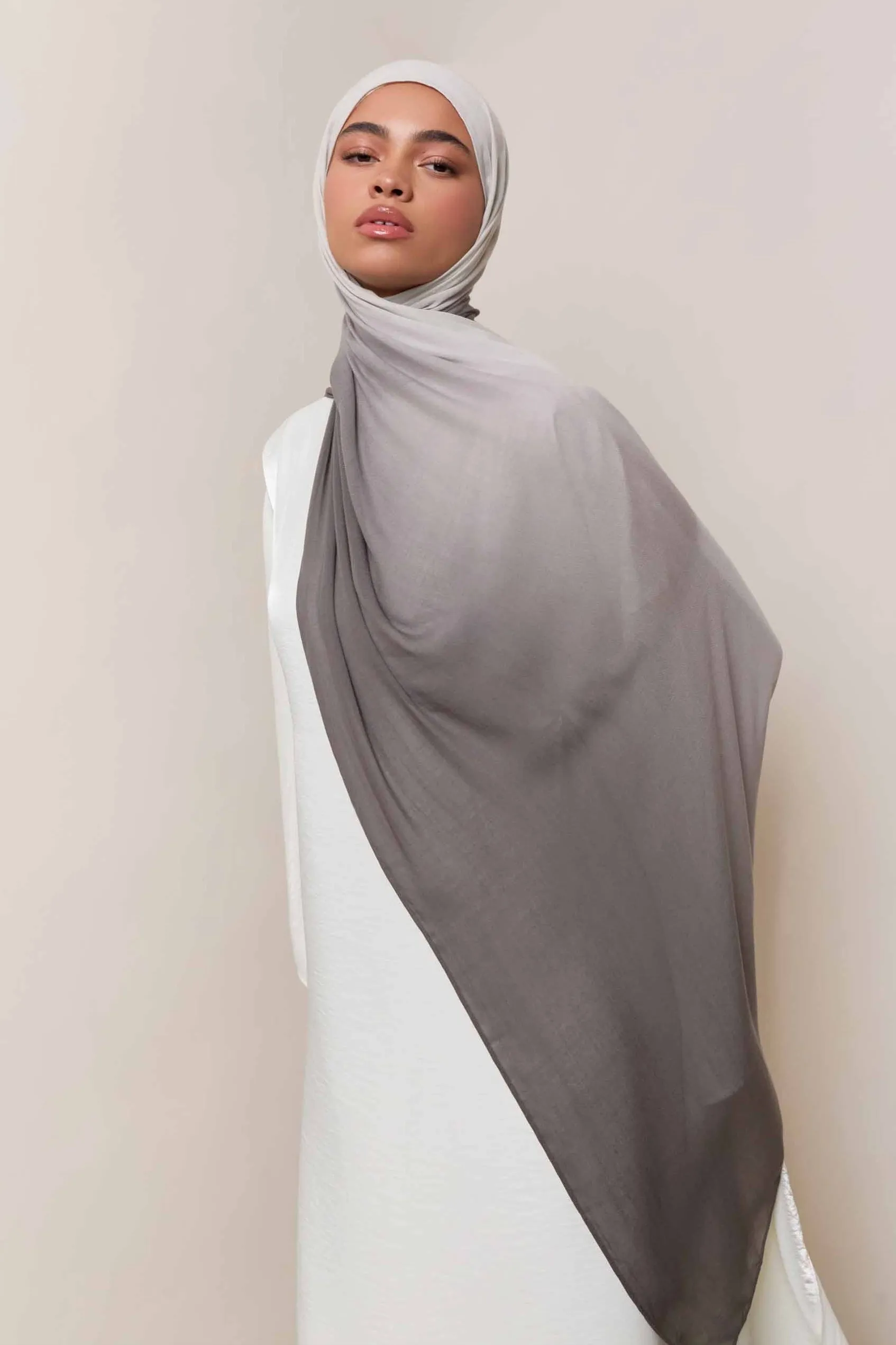 Ombre Modal Hijab - Truffle