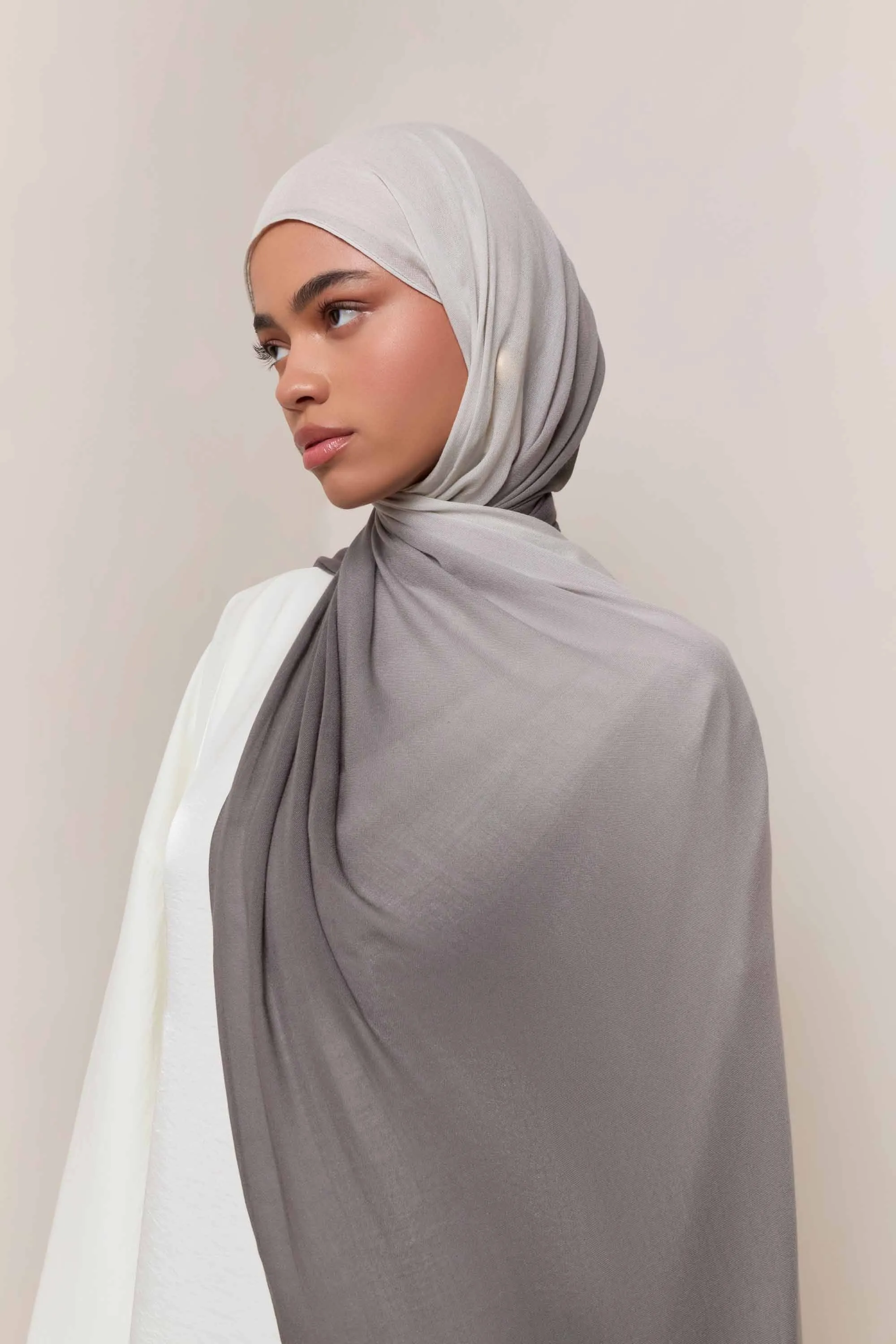 Ombre Modal Hijab - Truffle
