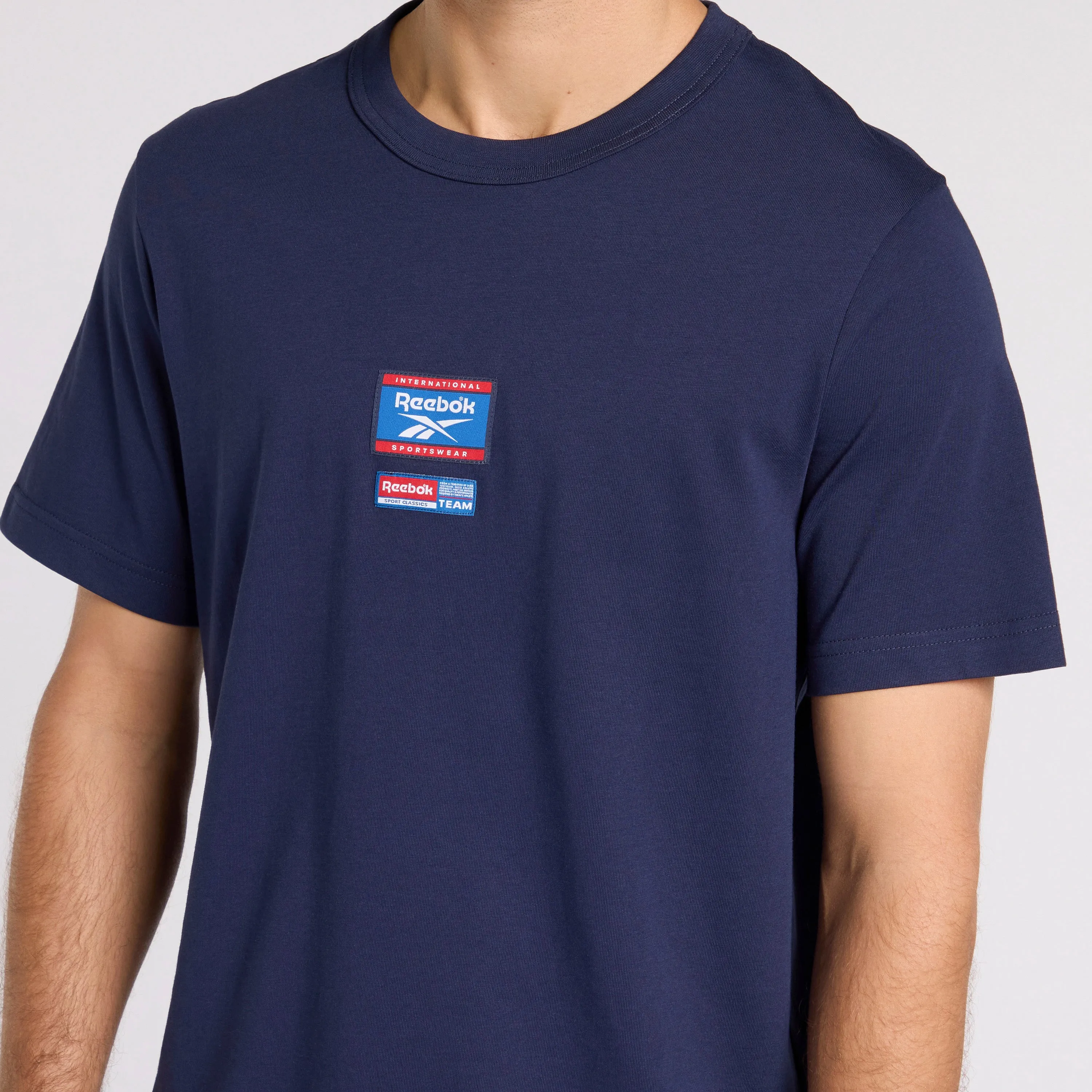 Reebok Identity Badge T-Shirt Vector Navy