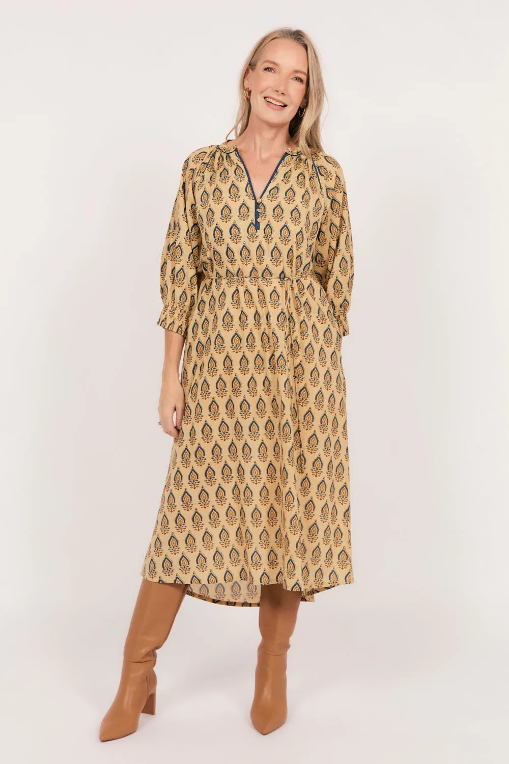 Robin Tunic Dress in Paisley Plumes