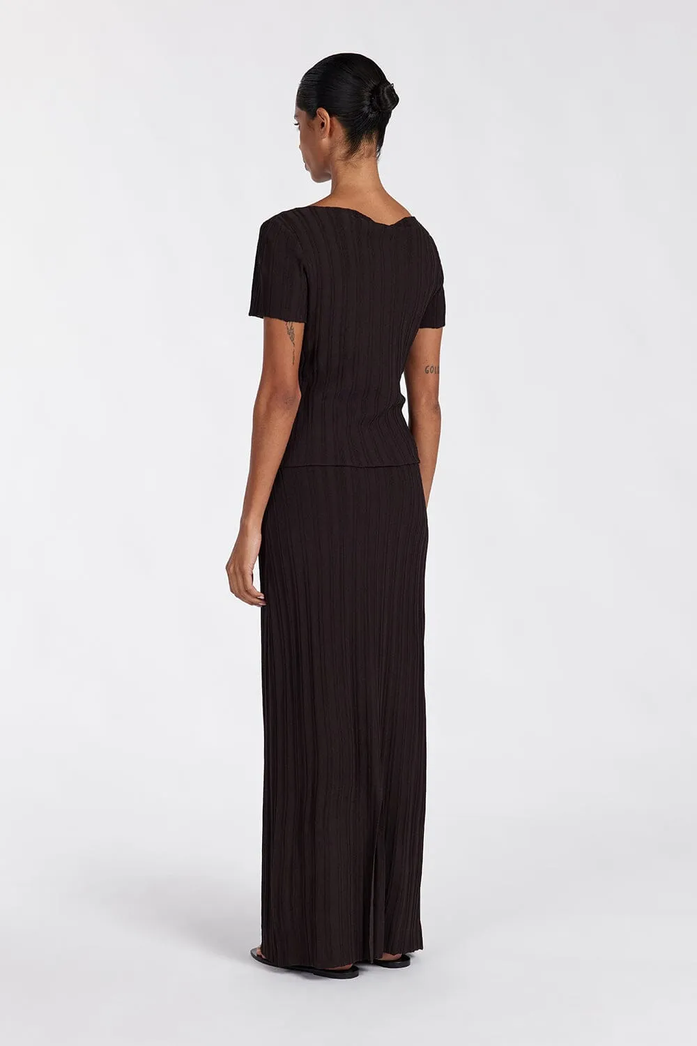 SYLVIA BITTER CHOC CAP SLEEVE TOP