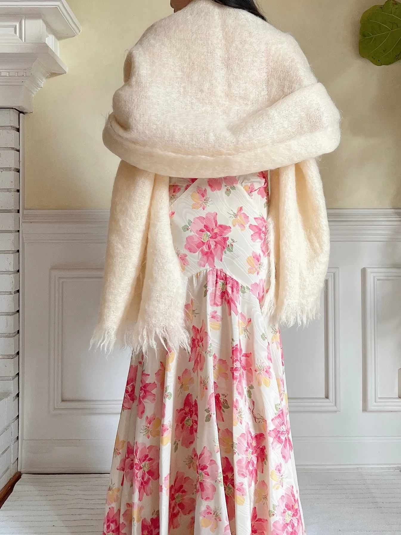 Vintage Ivory Mohair Wrap - OSFM