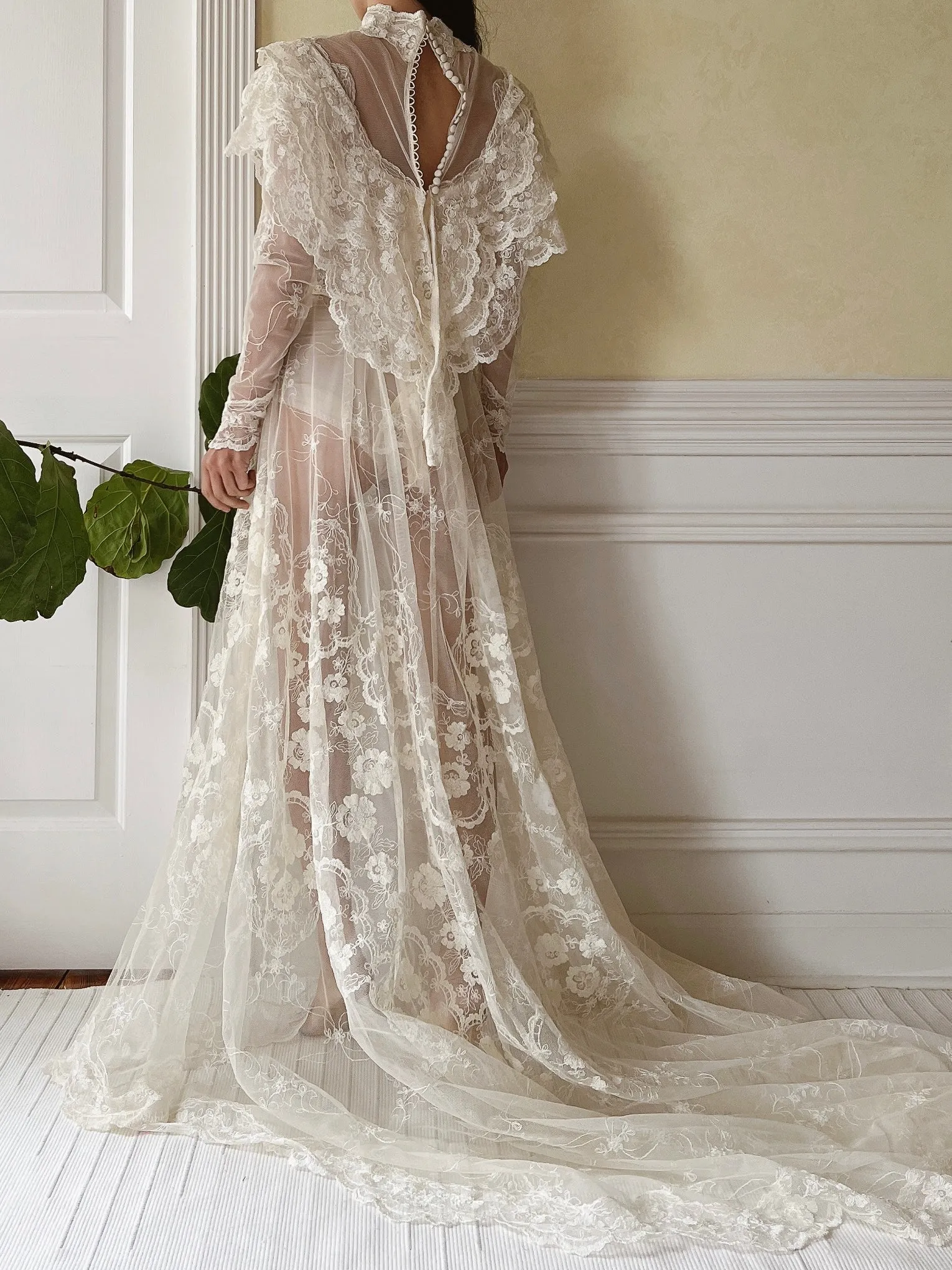 Vintage Needle Embroidery Gown - S
