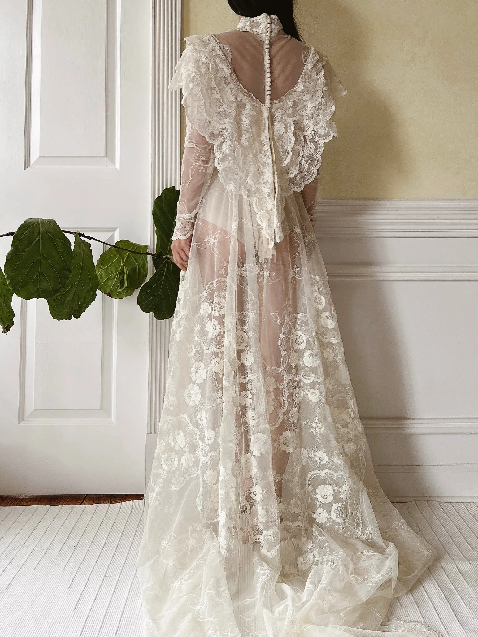 Vintage Needle Embroidery Gown - S
