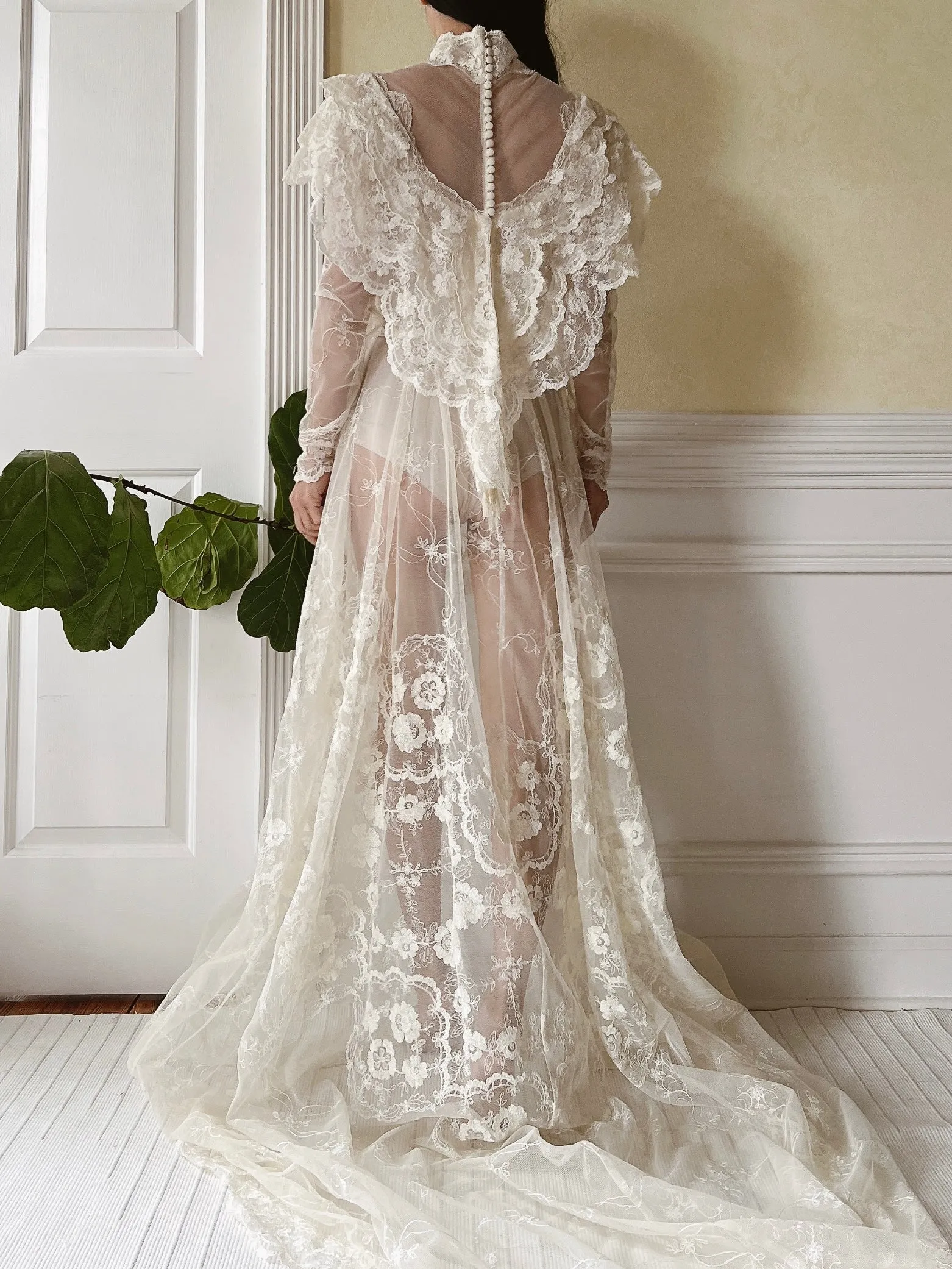 Vintage Needle Embroidery Gown - S