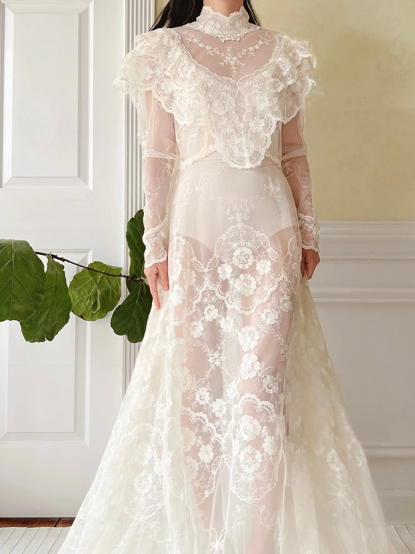 Vintage Needle Embroidery Gown - S