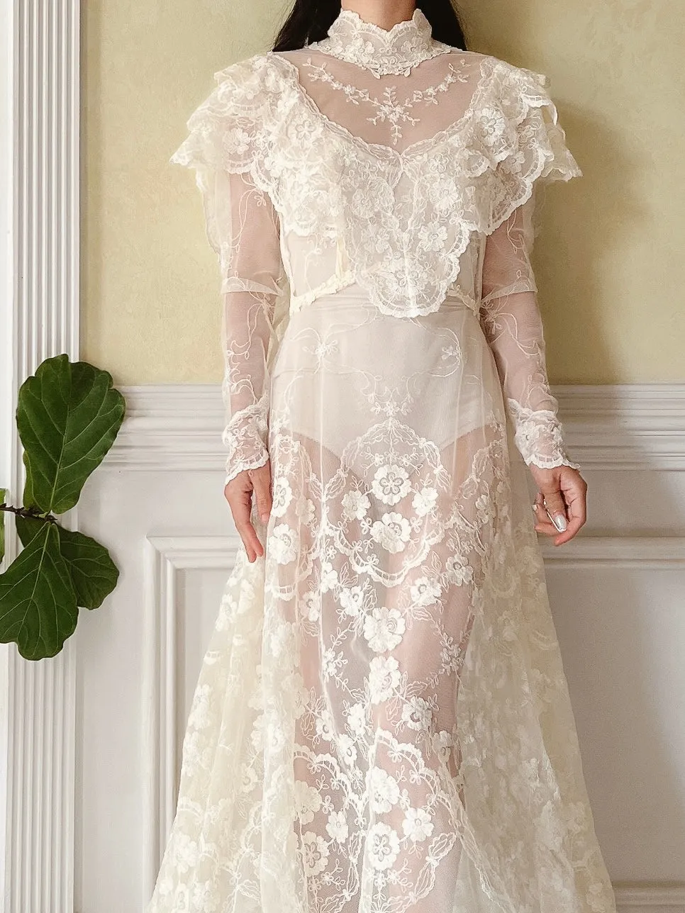 Vintage Needle Embroidery Gown - S