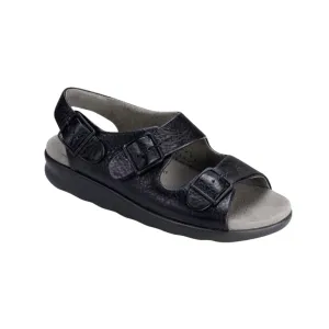 Women's Relaxed - Black (Wide Width)